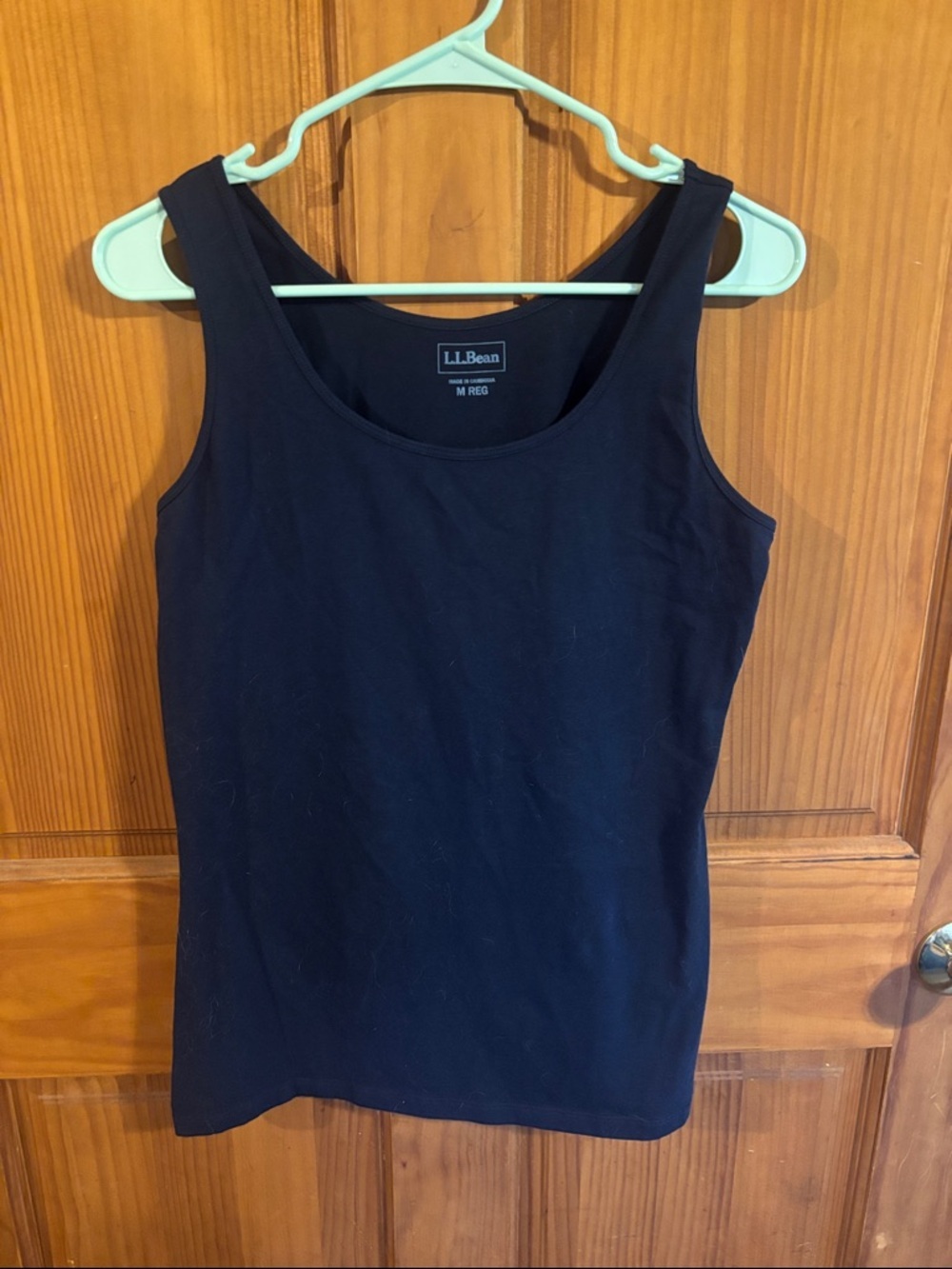L.L. Bean Women's Navy Scoop Neck Tank